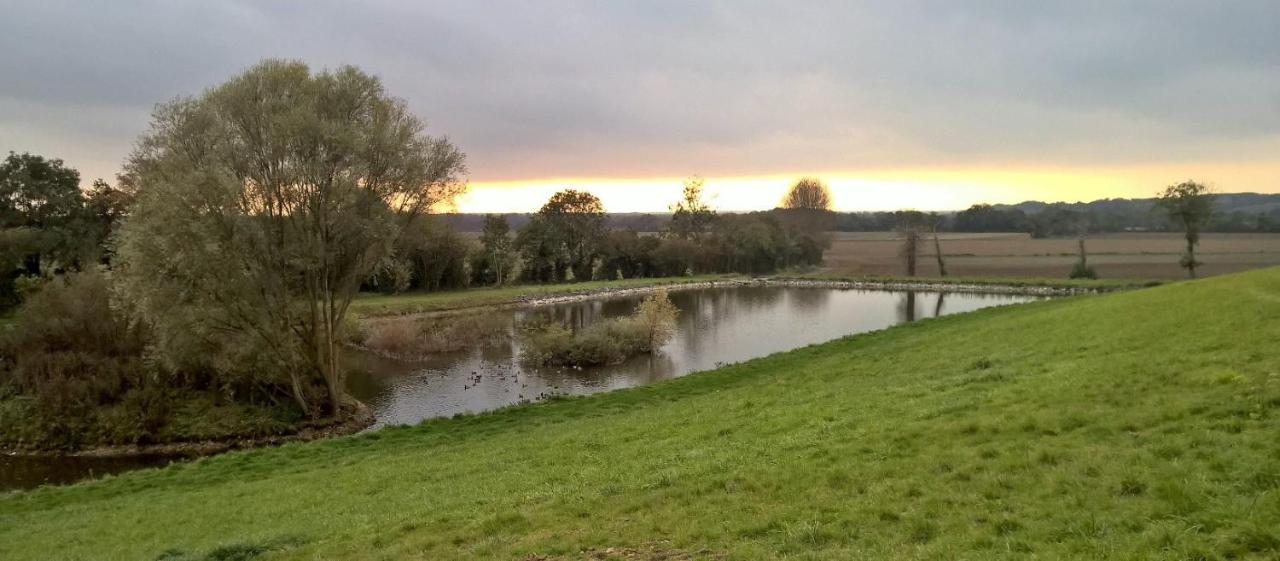 Grand Gite De La Ferme De La Tourelle Longues-sur-Mer Exterior foto
